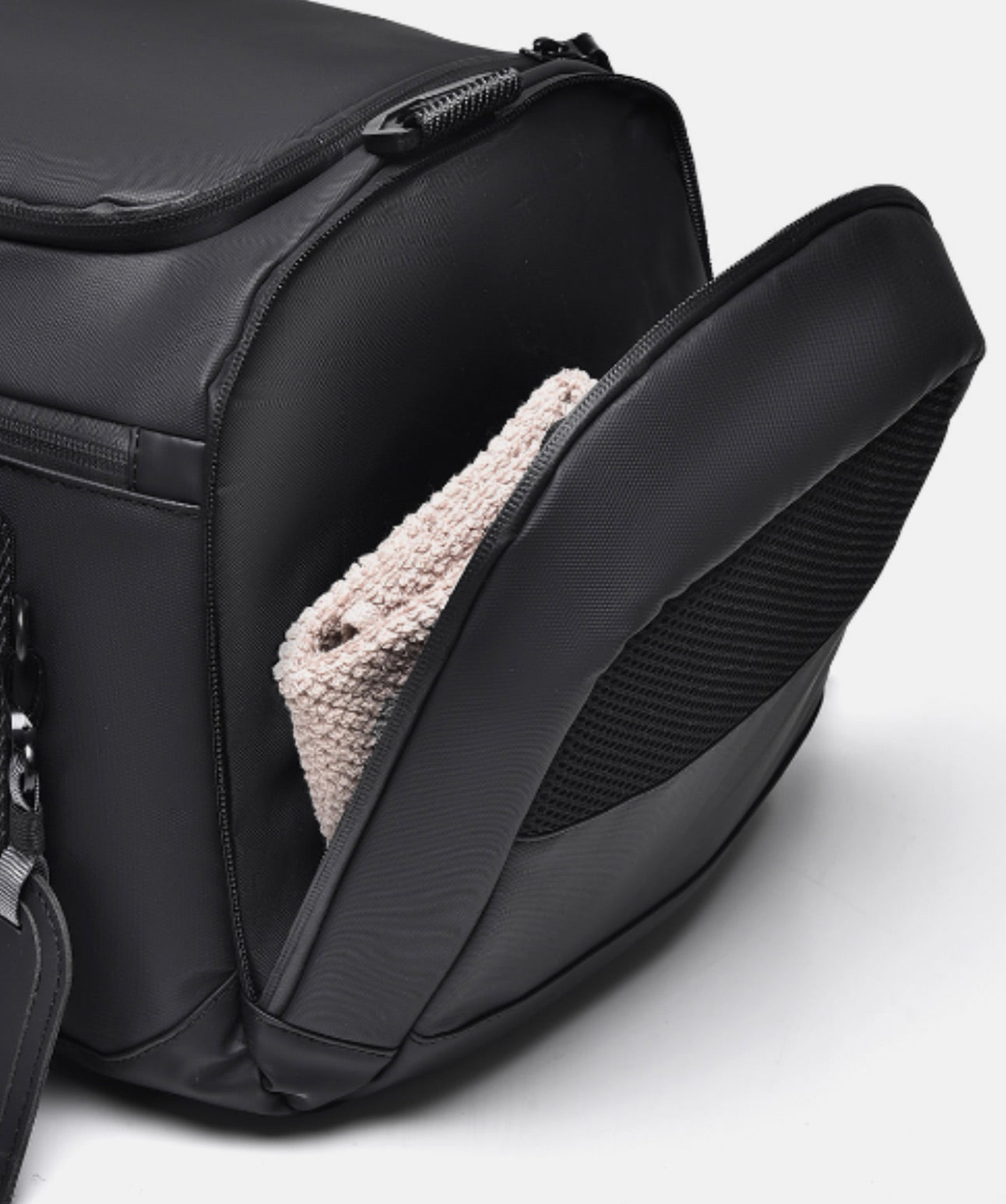 Evan Travel Bag